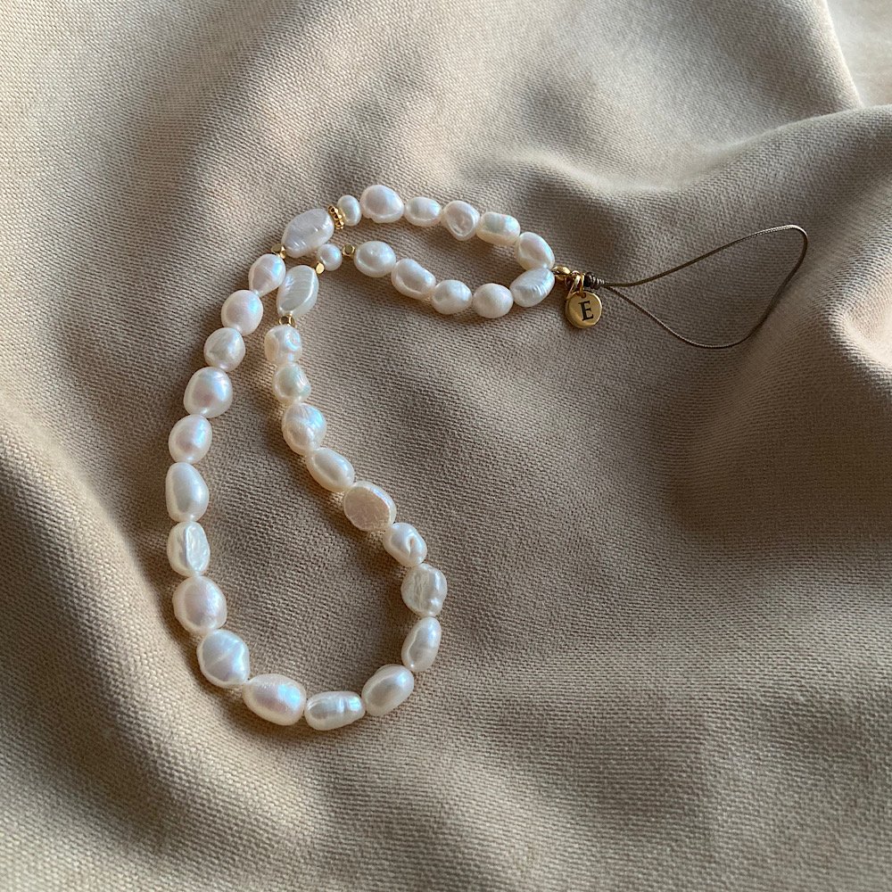 Peony İnci Telefon Askısı