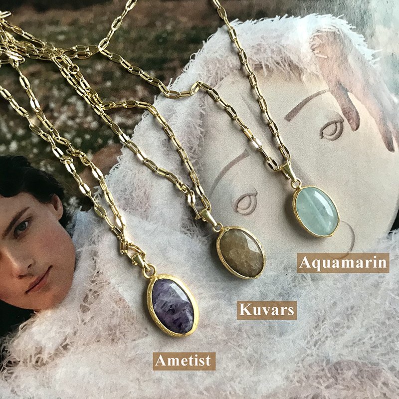 Oval Doğal Taş Kolye