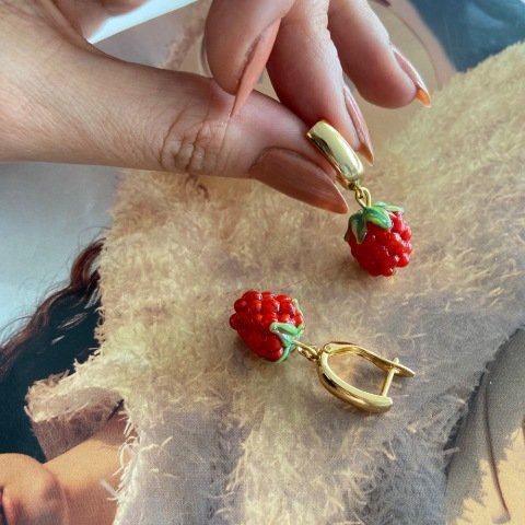 Berry Berry Red Murano Cam Küpe