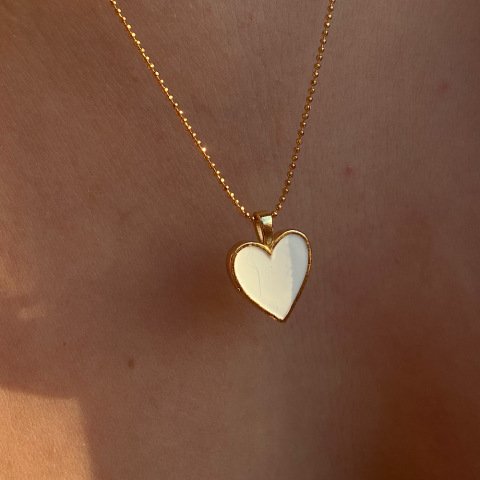 Beyaz Kalp Kolye