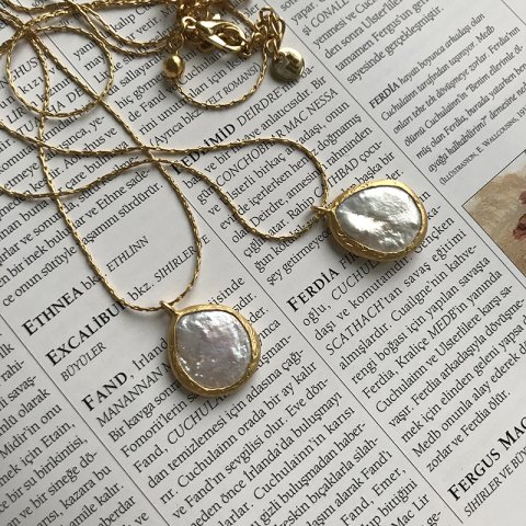 Damla Formunda Barok İnci Kolye