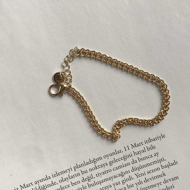 İtalyan Mısır Örme Bileklik