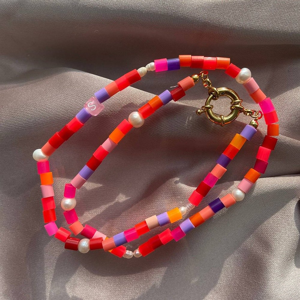 Harfli Pinky Neon Kolye