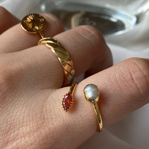 Turuncu Taşlı İnci Yüzük