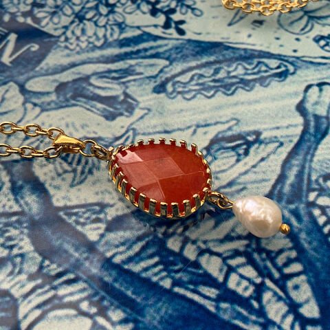 Karnelyan Taş İncili Uzun Kolye