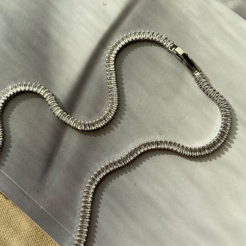 Baget Taş Su Yolu Fine Cut Kolye