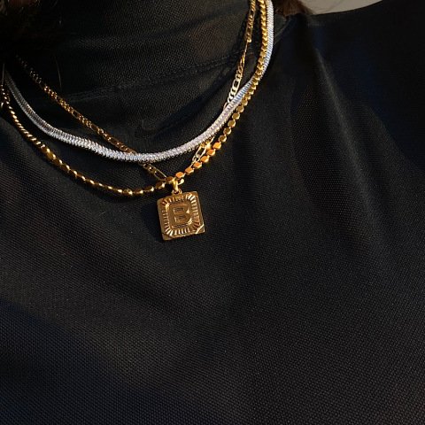 Baget Taş Su Yolu Fine Cut Kolye