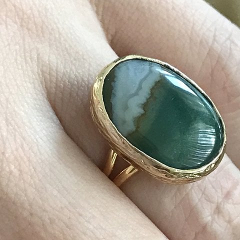 Oval Yeşim Taşı Yüzük
