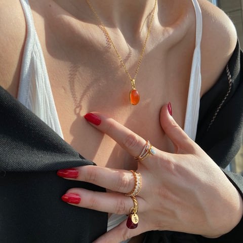 Karnelyan Taşı Oval Kolye