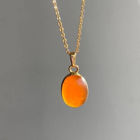 Karnelyan Taşı Oval Kolye