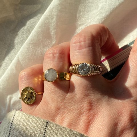 Pembe Kuvars Yüzük