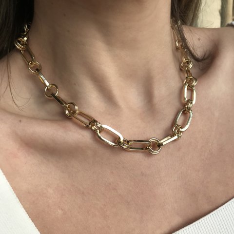 Julia Maximal Chain
