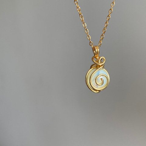 The Moon Minimal Kolye