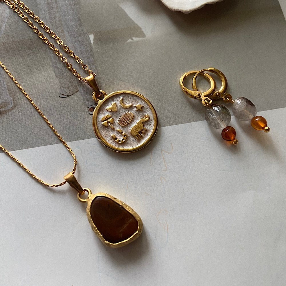 Mezat Zamanı Şans Charm Set