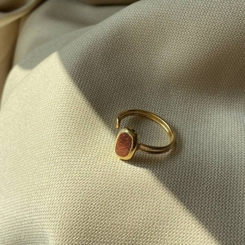 Yıldız Taşlı Minimal Yüzük