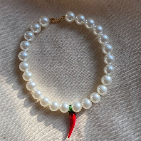 Mayorka İncili Murano Biber Kolye