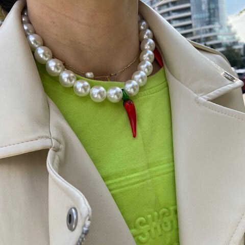 Mayorka İncili Murano Biber Kolye