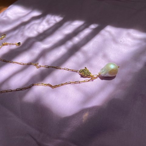 Barok İncili Kaplan Kolye