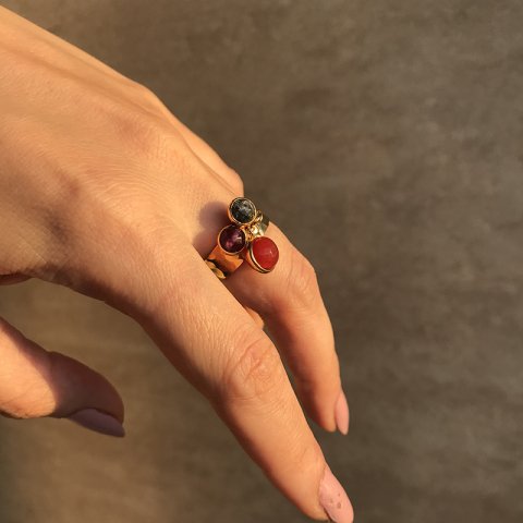 Cosmos'un Küreleri 3'lü Ametist Yüzük