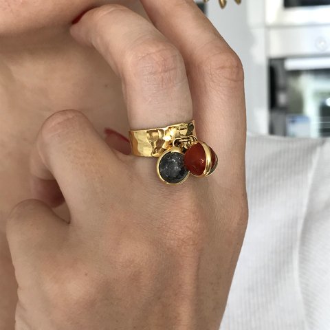 Cosmos'un Küreleri 3'lü Labradorit Yüzük