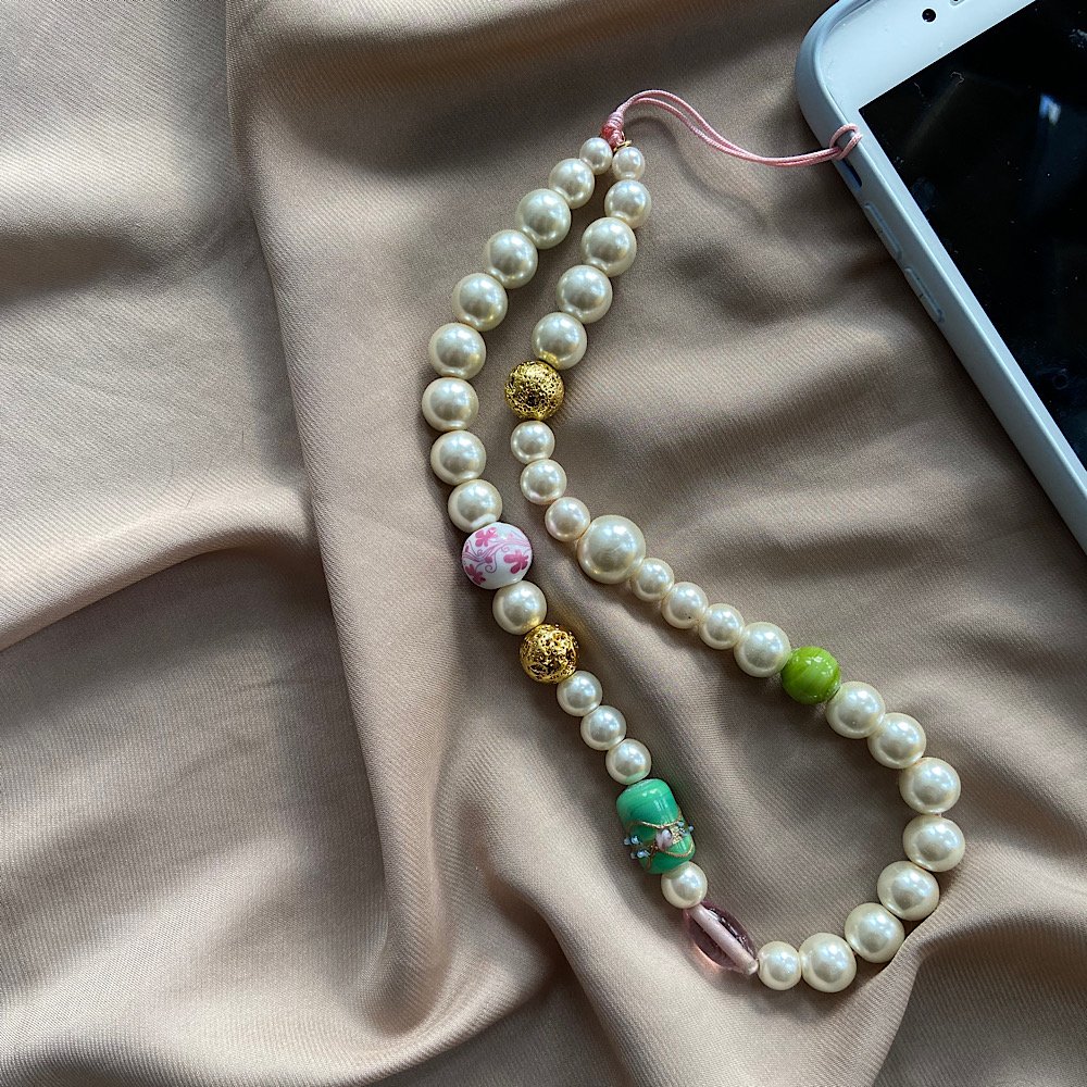 Japanese Telefon Askısı