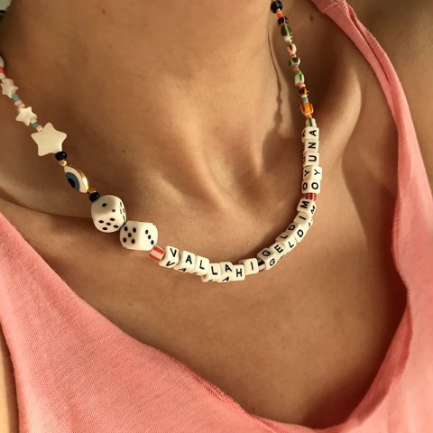 Vallahi Geldim Oyuna Kolye