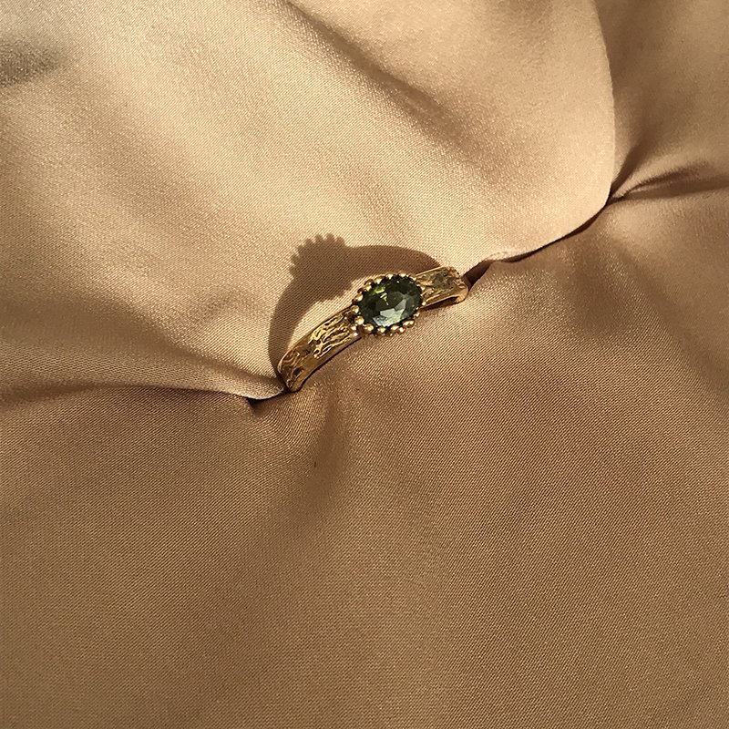 Haki Yeşil Eskitme Zirkon Taş Yüzük