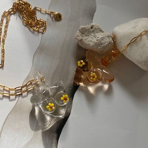 The Mammae Sarı Çiçekli Meme Kolye