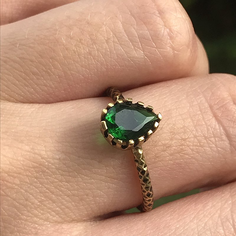 Vintage Damla Koyu Yeşil Yüzük