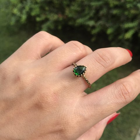 Vintage Damla Koyu Yeşil Yüzük