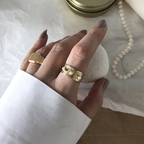 Üç Gözlü İnci Yüzük