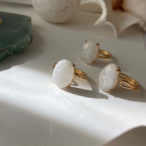 Ay Taşı Oval Yüzük