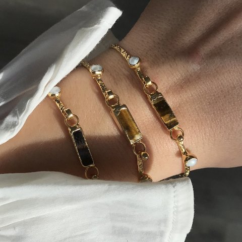 Kaplan Gözü İncili Bileklik