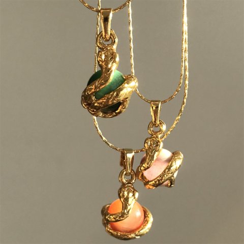 Feline and Snake Kolye