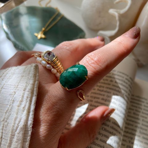 Zümrüt Oval Doğal Taş Yüzük