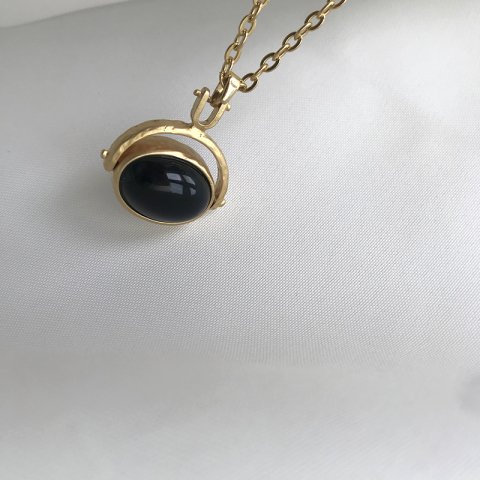 Kimera Oniks Taşlı Madalyon Kolye