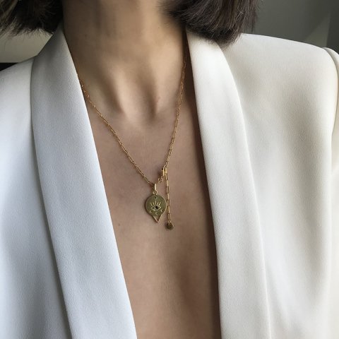 Triangle Eye Madalyon Kolye