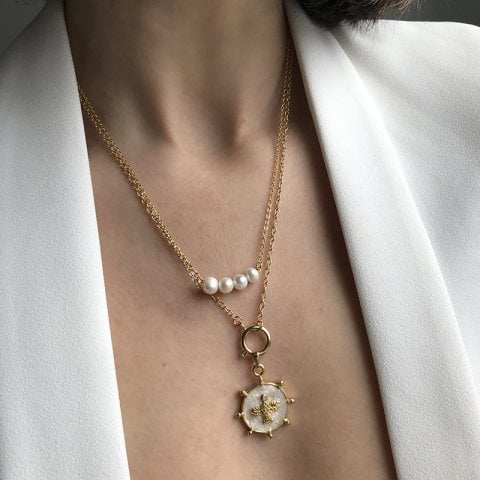 Four Pearls Kolye