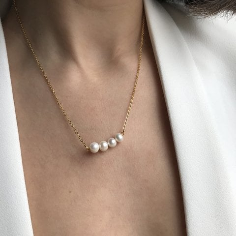 Four Pearls Kolye