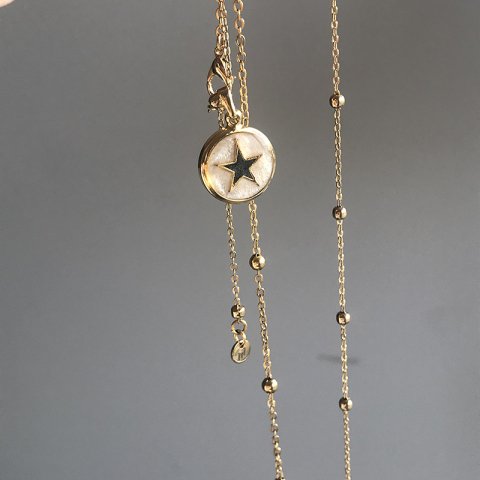 Yıldız Madalyon Kolye