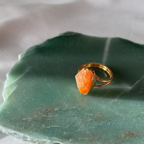 Asimetrik Karnelyan Yüzük