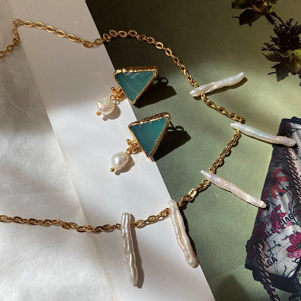 Mezat Zamanı Vintage İnci Esintisi