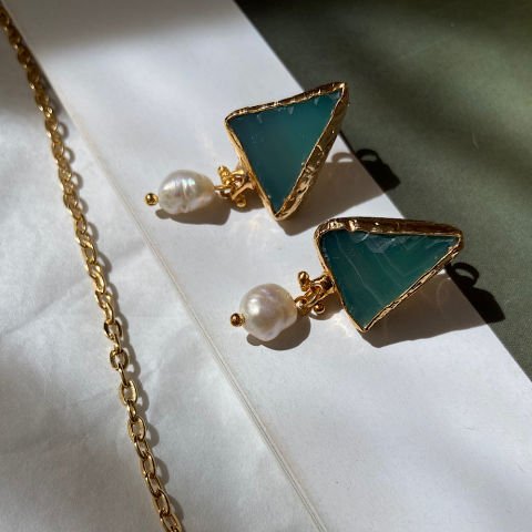 Mezat Zamanı Vintage İnci Esintisi