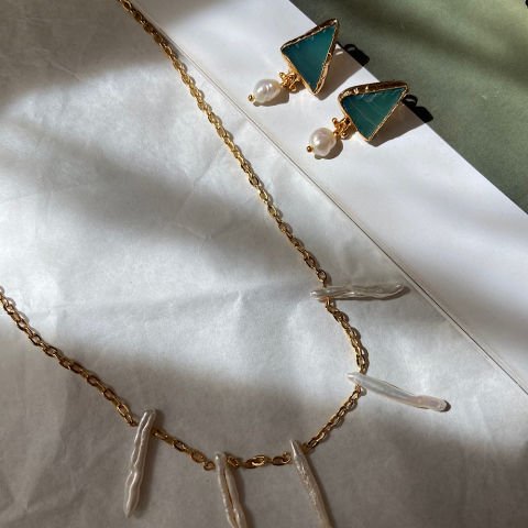 Mezat Zamanı Vintage İnci Esintisi