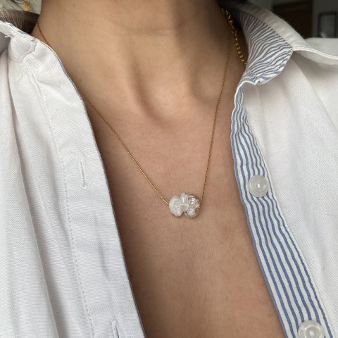 Element Hava Şeffaf Kolye