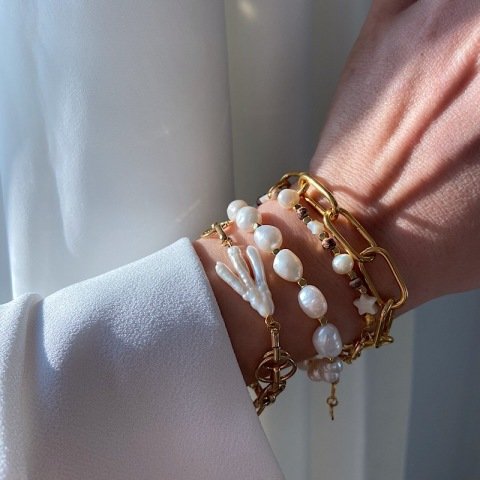 Kaz Ayağı Bileklik