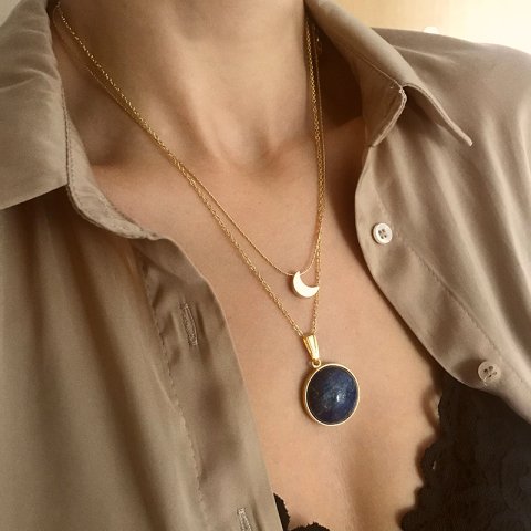 Basic Minimal Ay Kolye