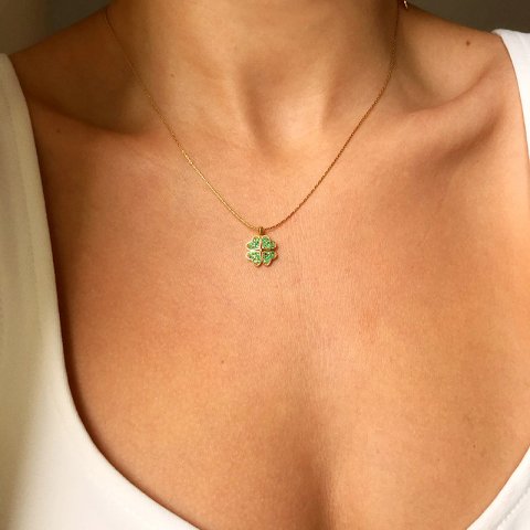 Yesil Taşlı Yonca Şans Kolye