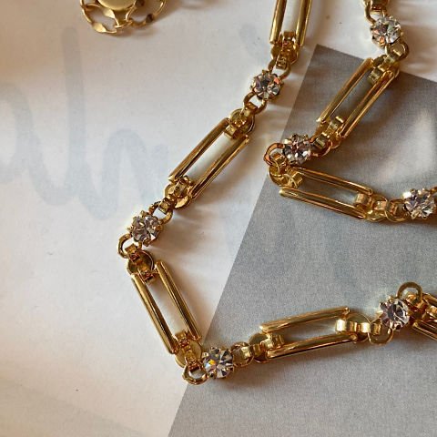 Mezat Zamanı Taşlı Vintage Zincir Kolye