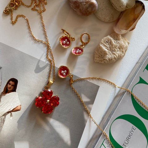 Mezat Zamanı Red Yonca Set